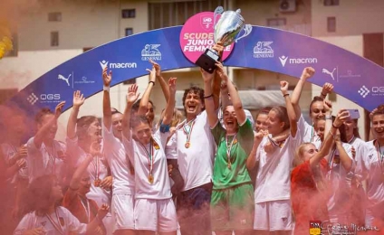 Le giallorosse della Roma Calcio Femminile sono Campionessa d'Italia Juniores